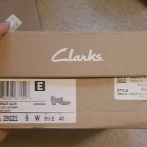 Clark's pumps